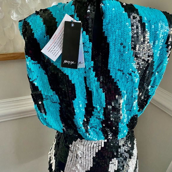 COPY - Nasty Gal sequined dress - Picture 3 of 7